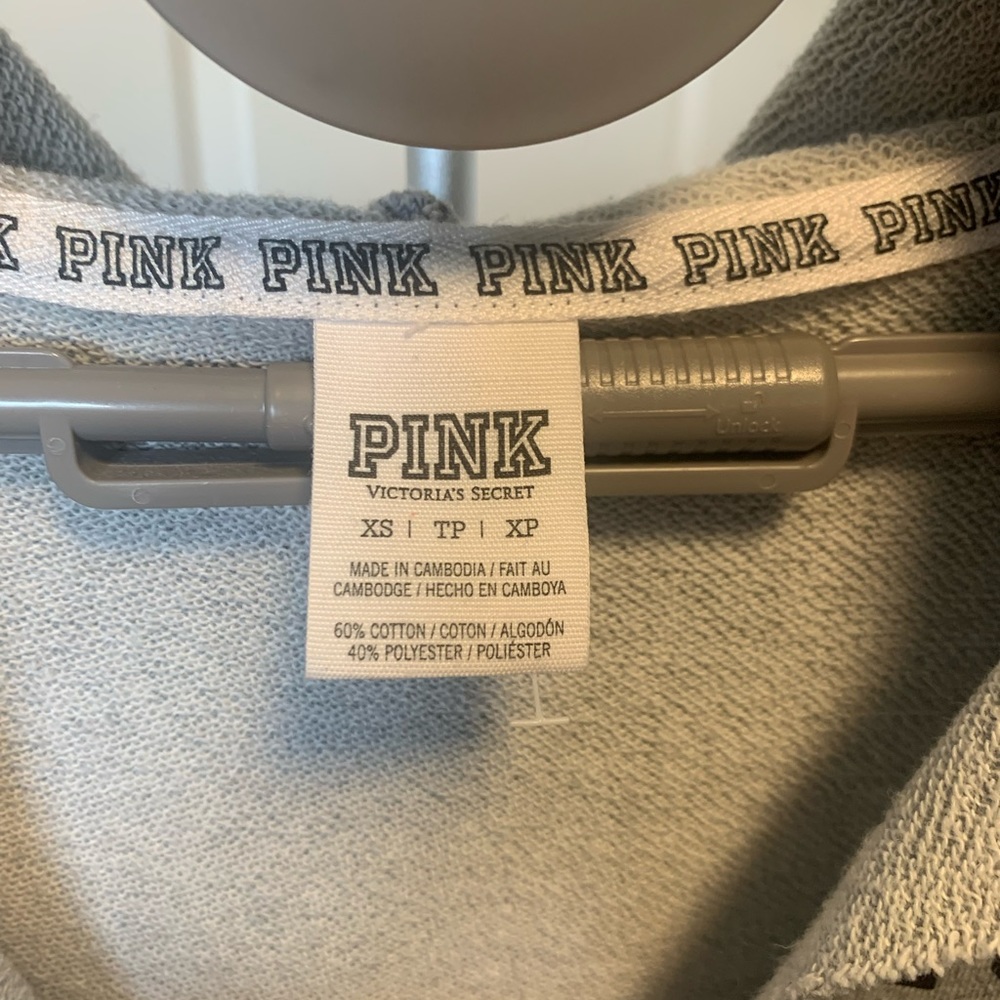 Pink sweater - Picture 2 of 3